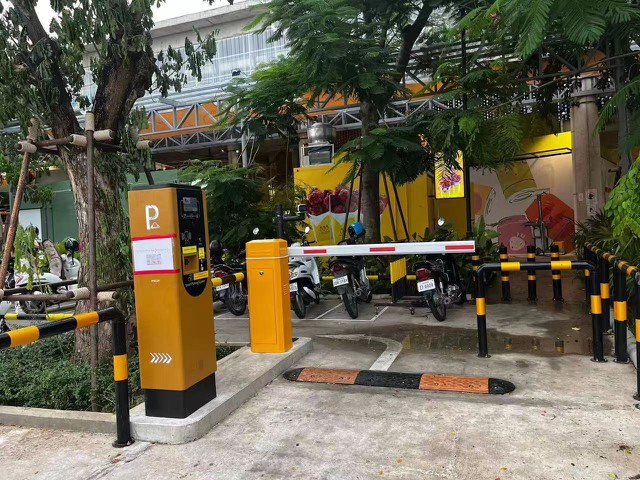 Card parking management system Card parking management system